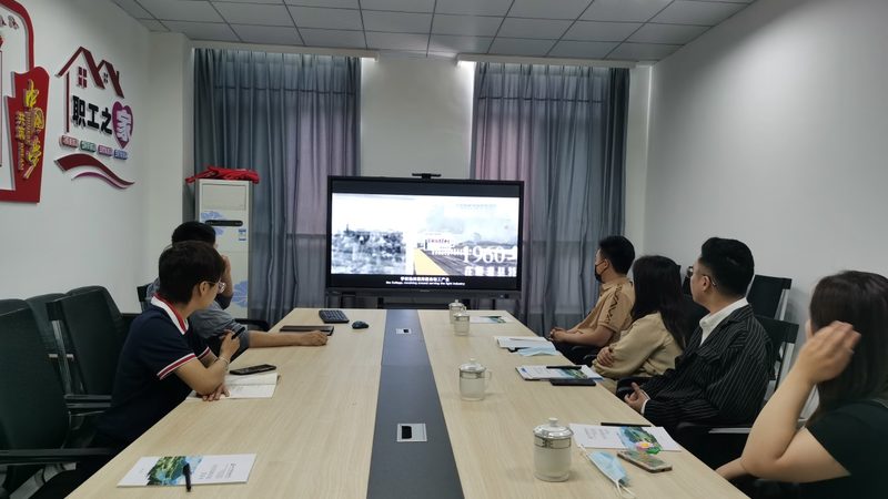 抖音拍摄必备：三脚架型号及参数全解析